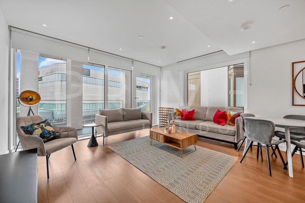 Property photo 2 of 17 Br8.Jpg