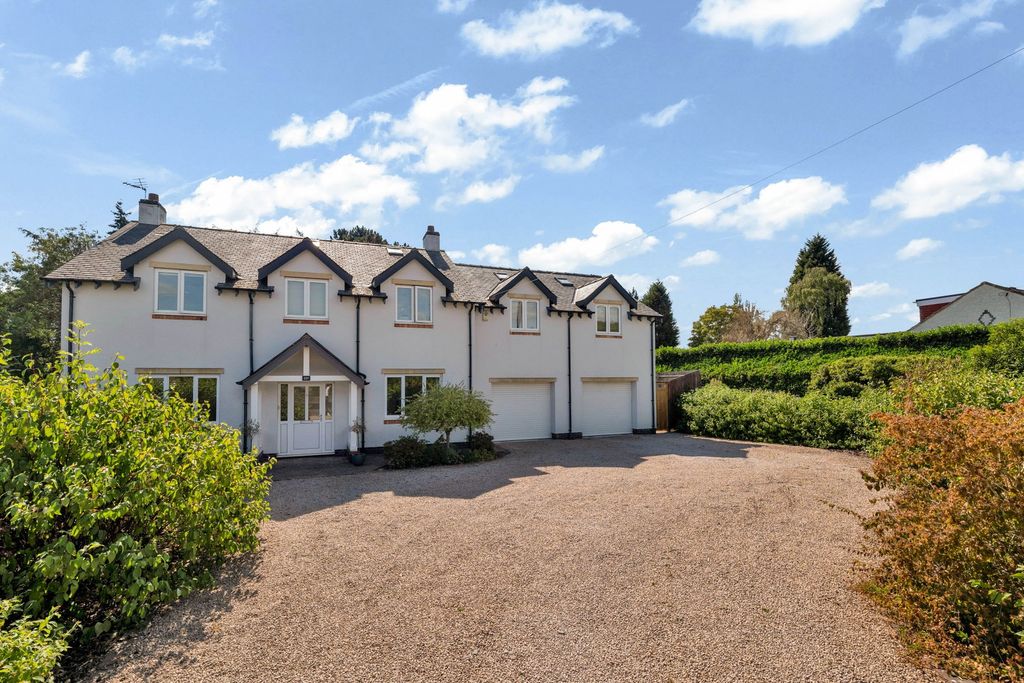 Property photo 2 of 40