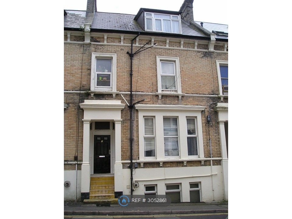 Property photo 2 of 11
