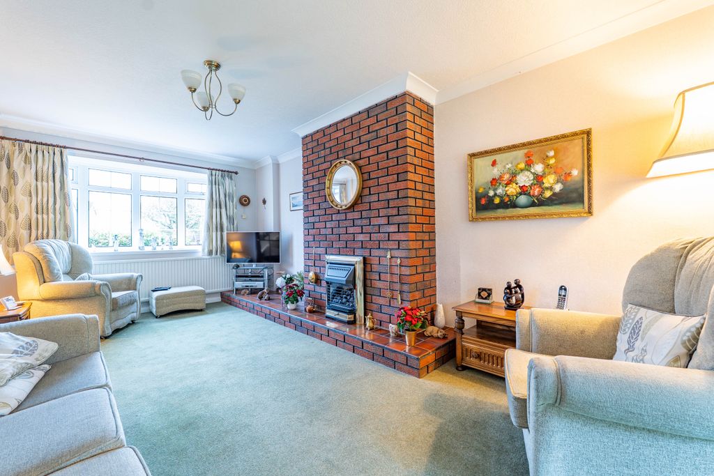 Property photo 2 of 16 Living Room