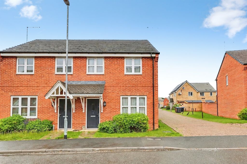 Property photo 1 of 12