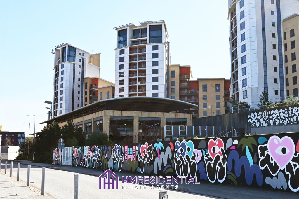 Property photo 1 of 6 2 Bedroom Apartment For Rent On Baltic Quays, Mill Road, Gateshead Quayside, Gateshead, Ne8 3Qz Available Now Â£995.00