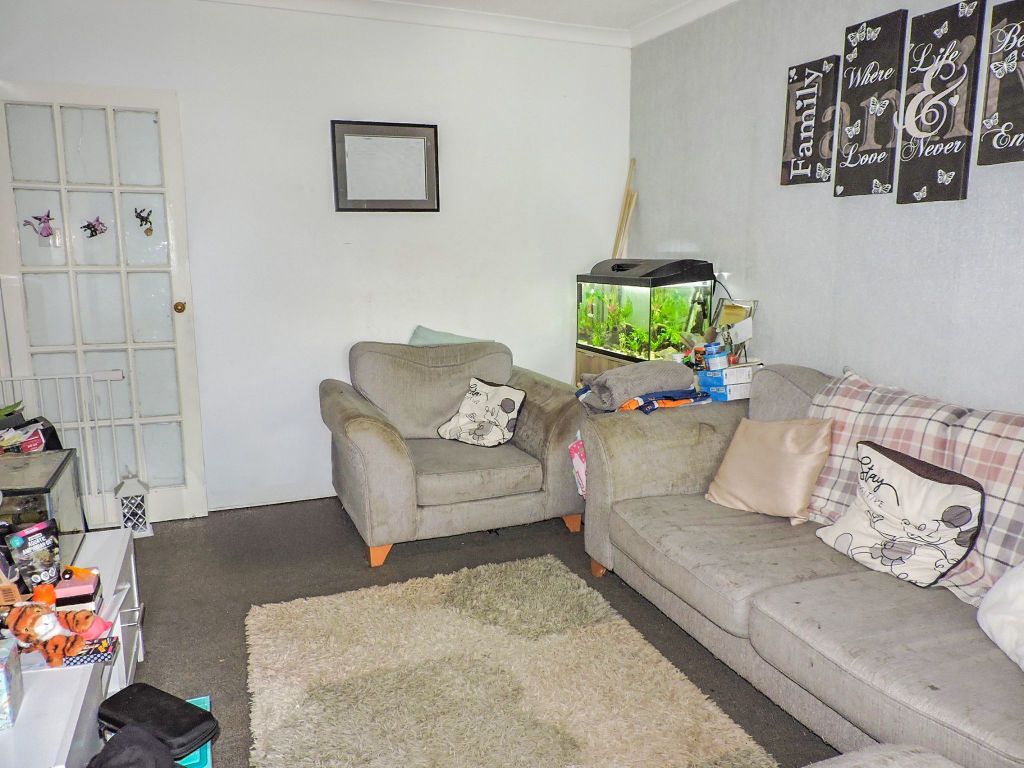 Property photo 2 of 14 Photograph 2