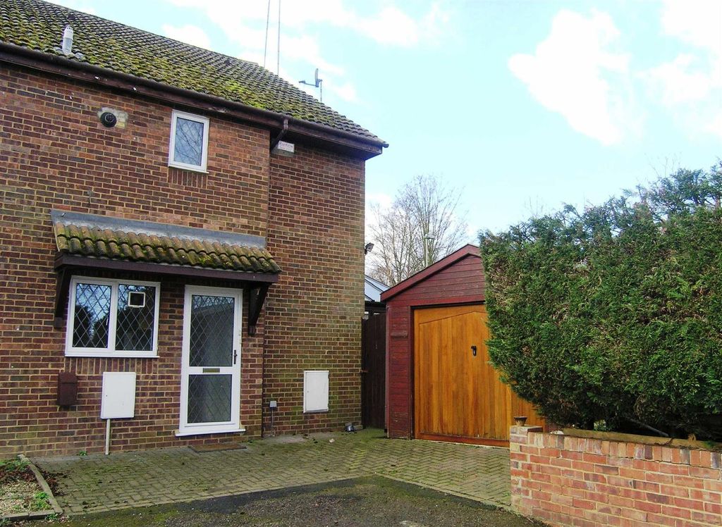 Property photo 1 of 12