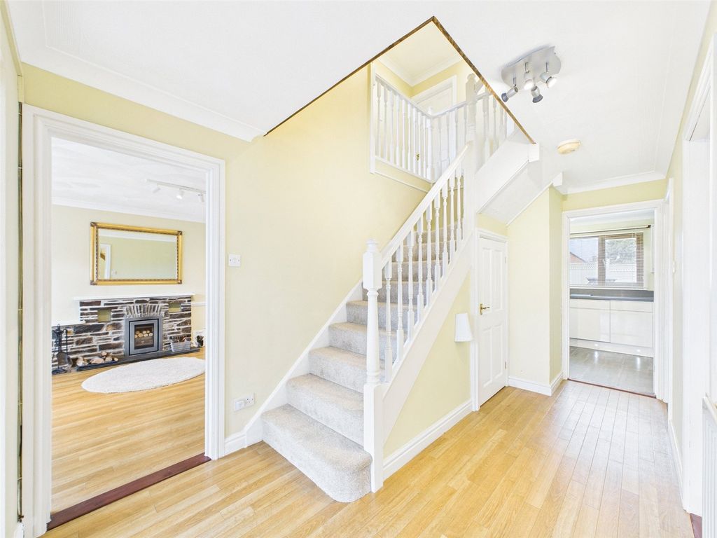 Property photo 3 of 21 Picture No. 19