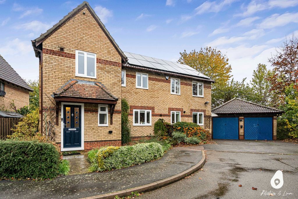 Property photo 1 of 30 5586840