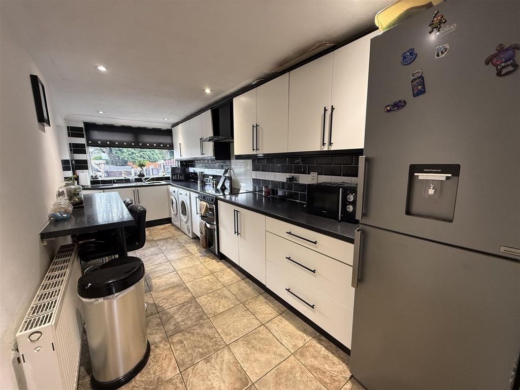 Property photo 3 of 15 Img_1363.Jpg