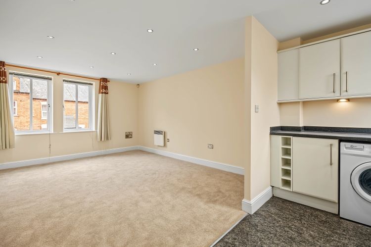 Property photo 3 of 11 336920