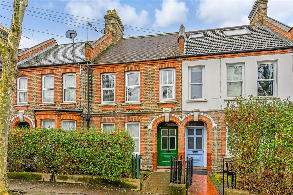 Property photo 1 of 19