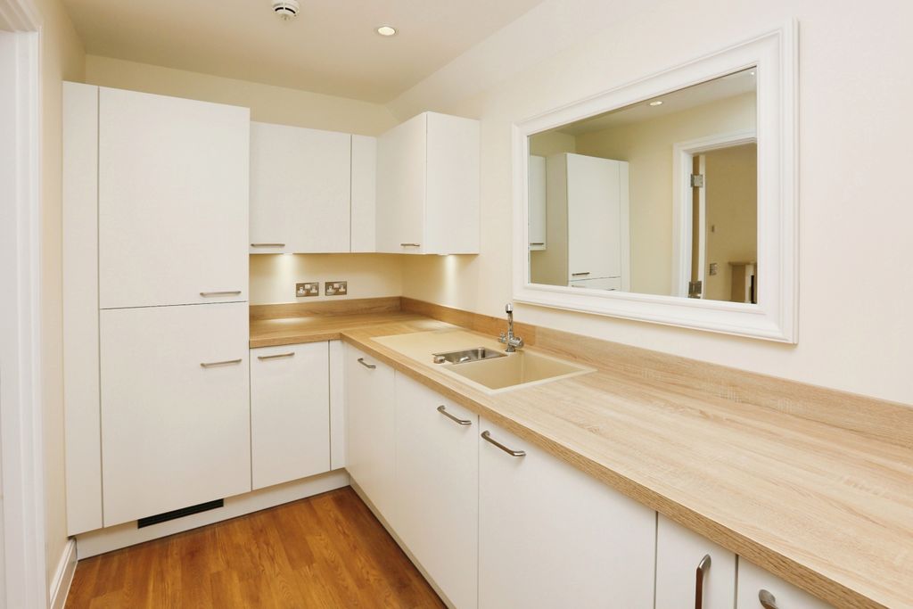 Property photo 2 of 15 Photography
