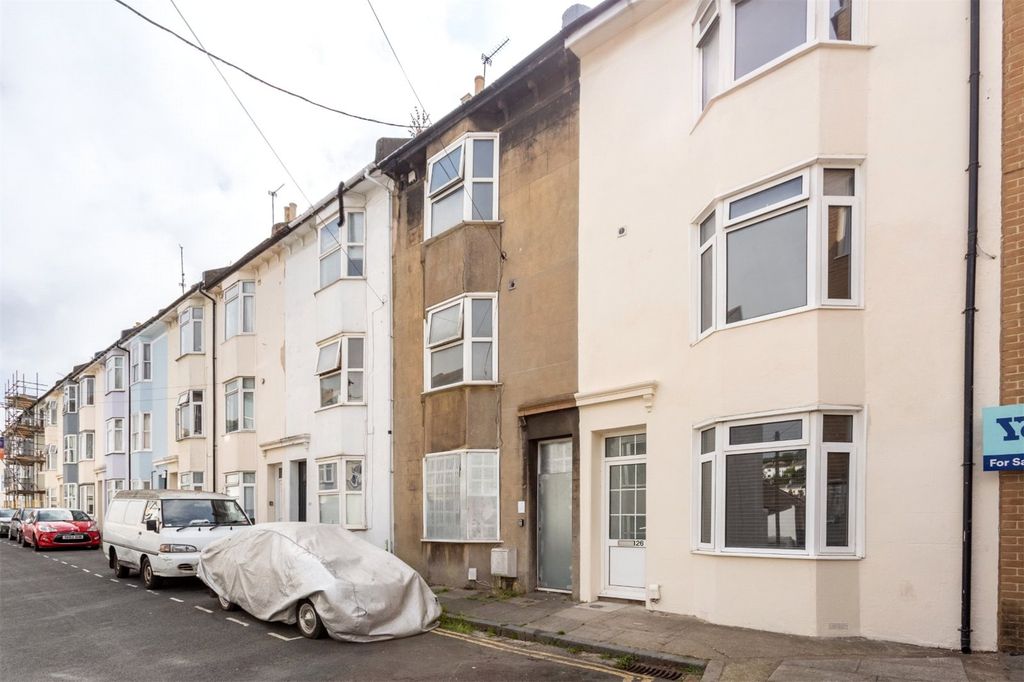 Property photo 1 of 11 Picture No. 04