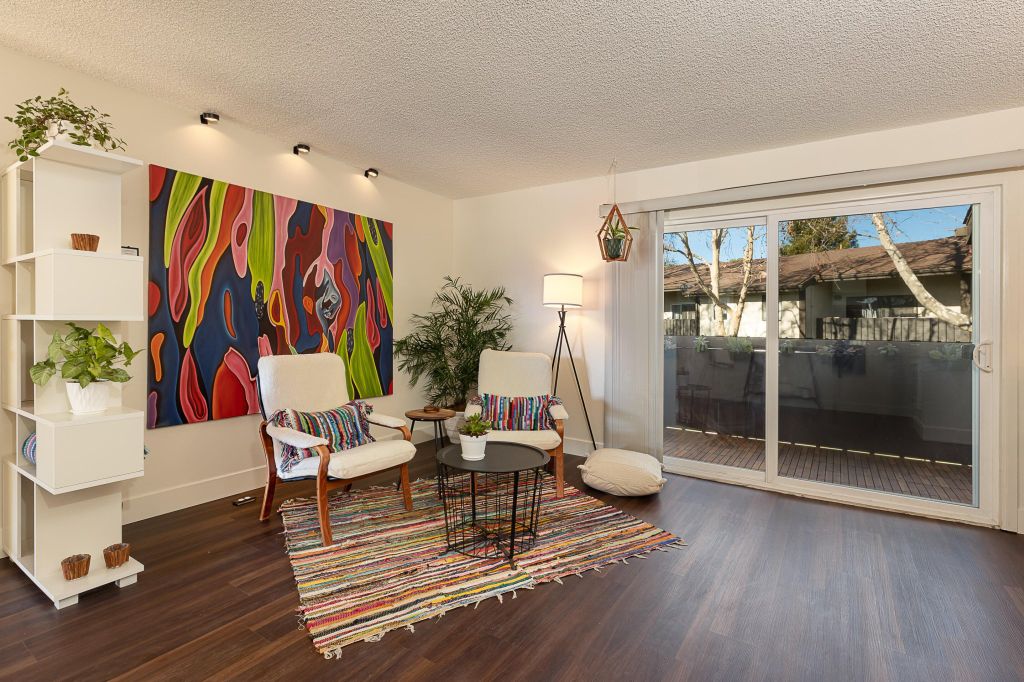 Property photo 2 of 9 <Alttext/>