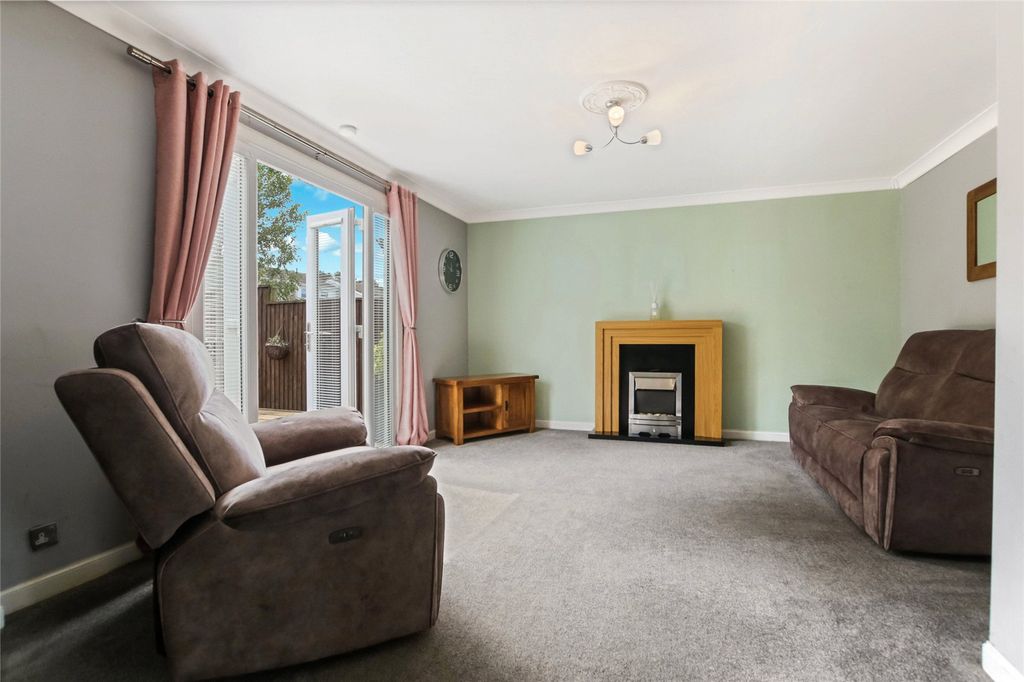 Property photo 2 of 23 Picture No. 08