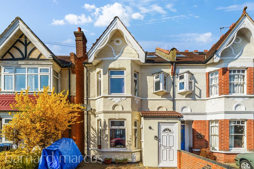 Property photo 1 of 13