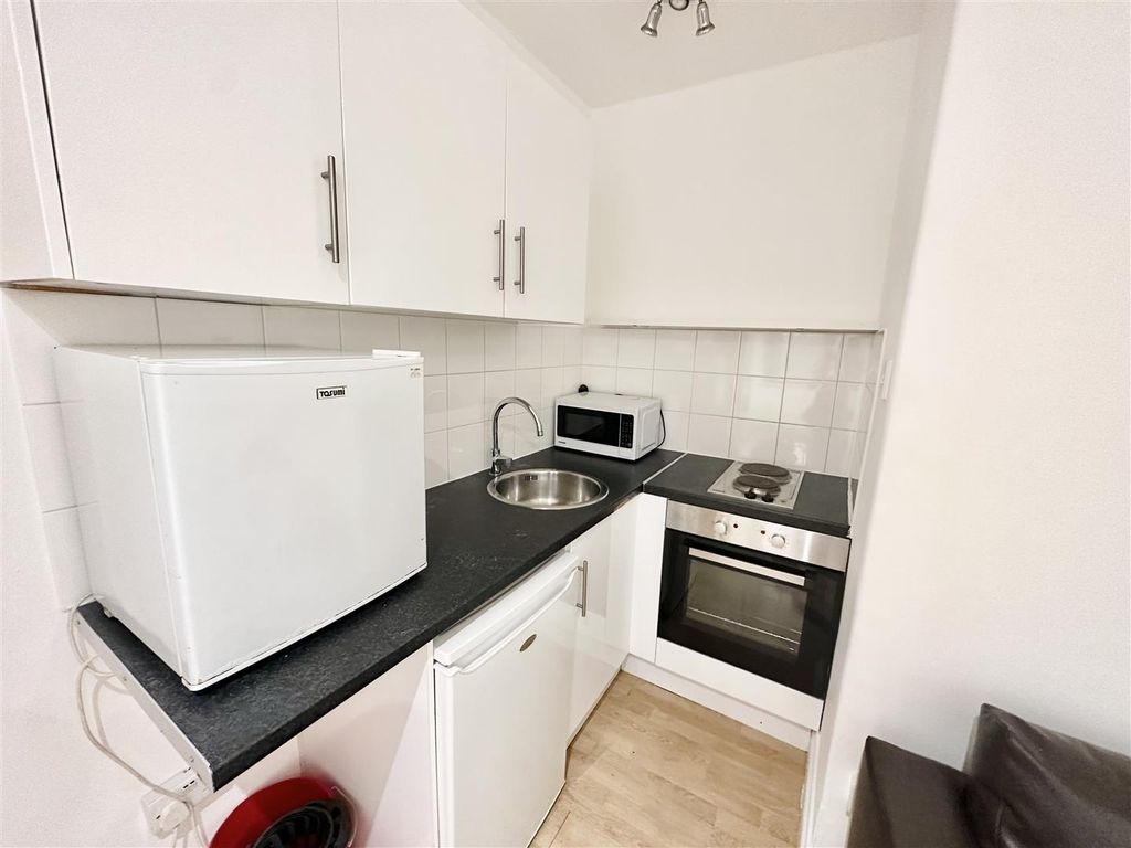 Property photo 2 of 5 Img_8371.Jpg