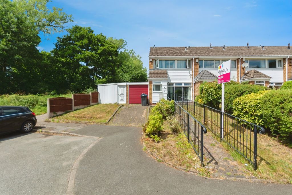 Property photo 1 of 17