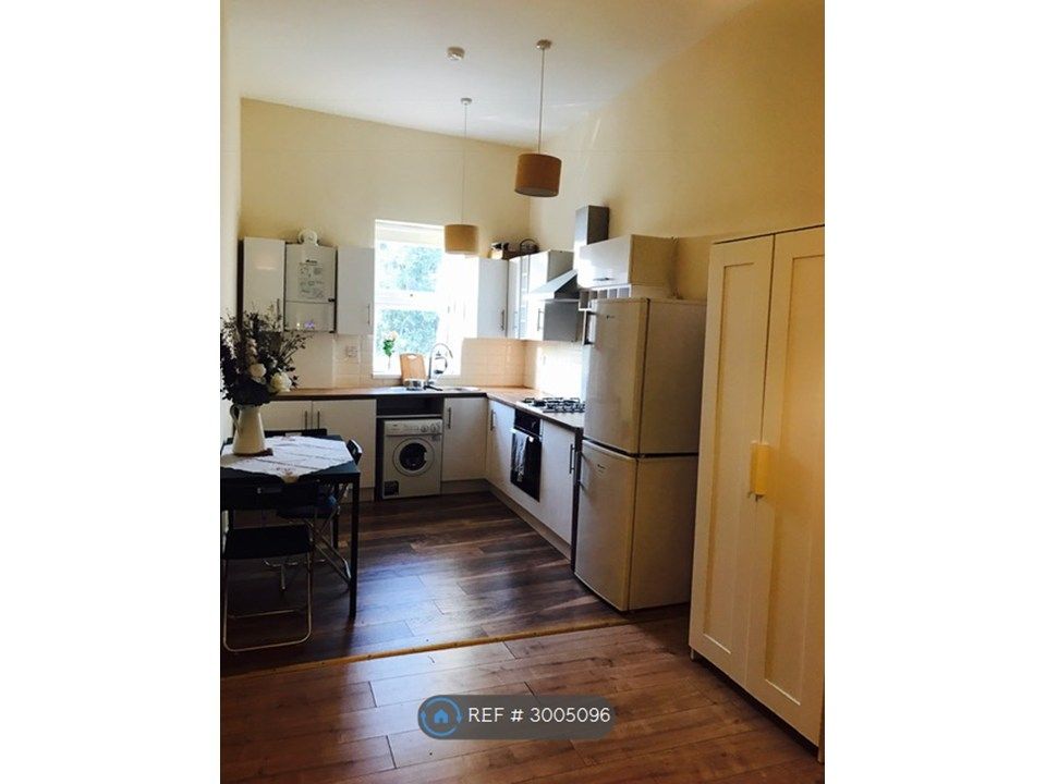 Property photo 2 of 12 Kitchen/Diner/Living Room