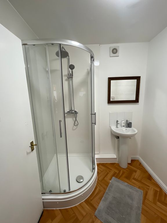 Property photo 2 of 3