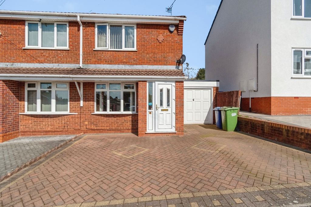 Property photo 1 of 20 Pbox-Img.Jpg