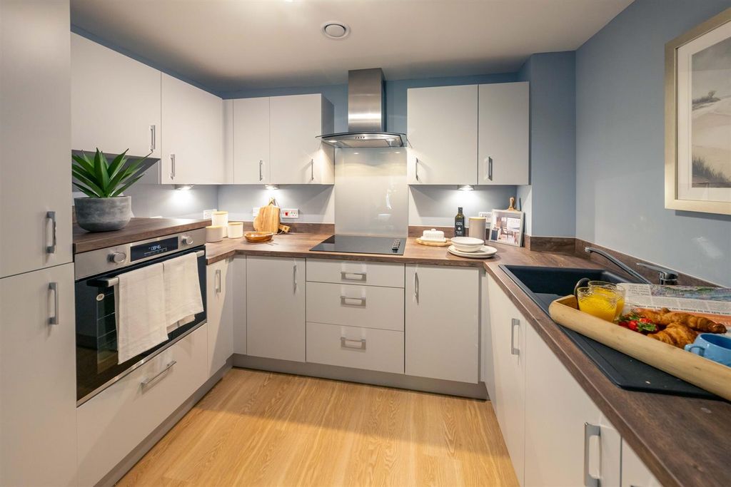 Property photo 2 of 9 2.Jpg