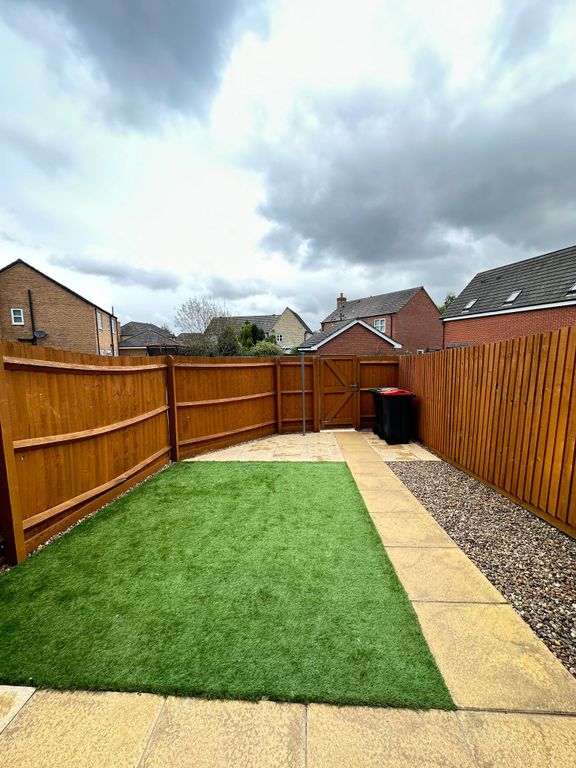 Property photo 2 of 9