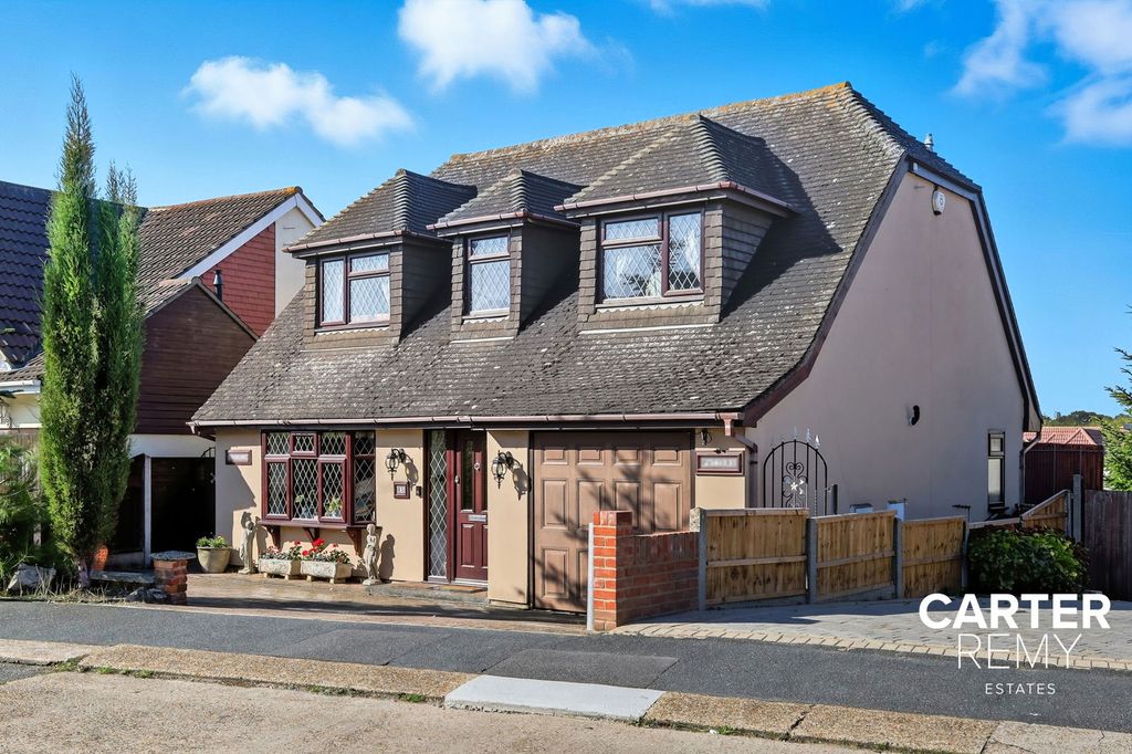 Property photo 1 of 34