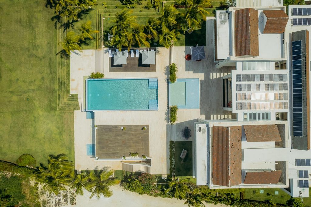 Property photo 3 of 28