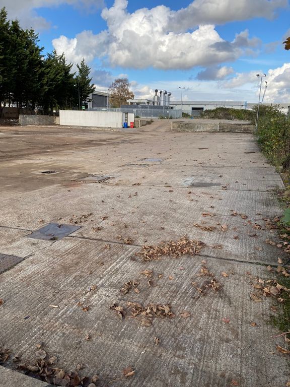 Property photo 3 of 4 Photo 2