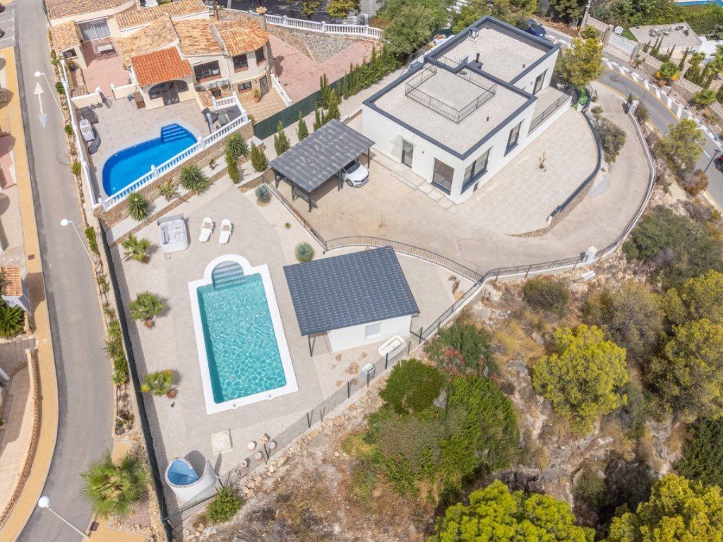 Property photo 1 of 35 Detached Villa With Pool, Solarium And Guest Accommodation For Sale Lanuza, El Campello
