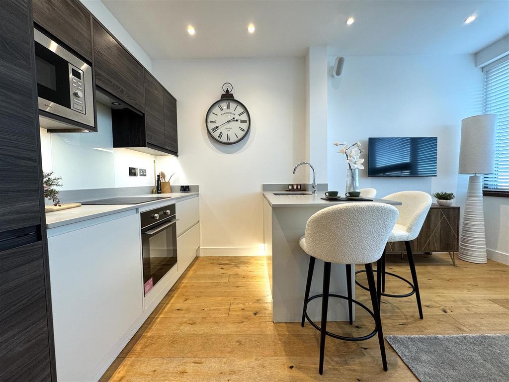 Property photo 1 of 15 Kitchen Pic 2.Jpeg