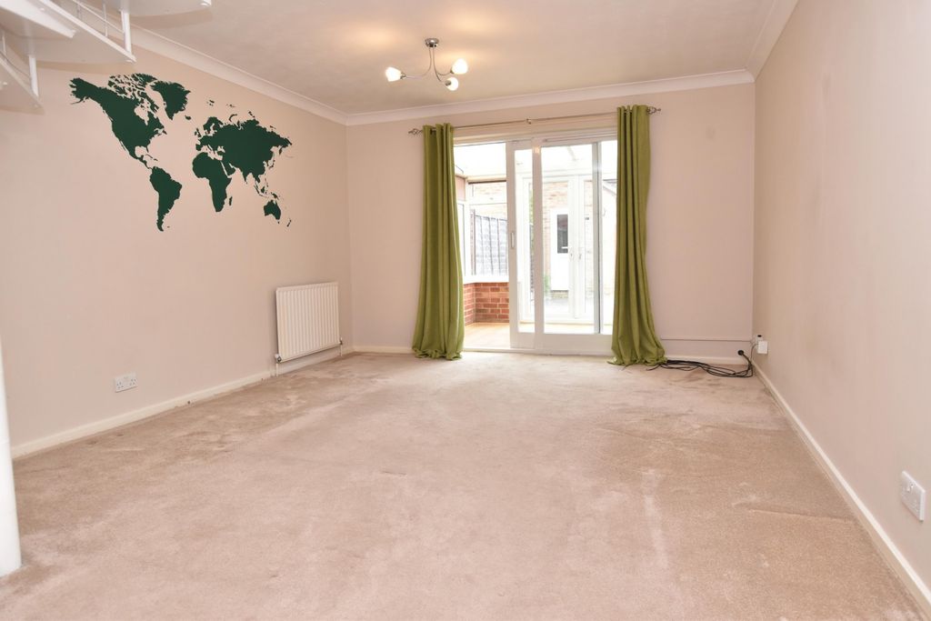 Property photo 2 of 8 Living Room