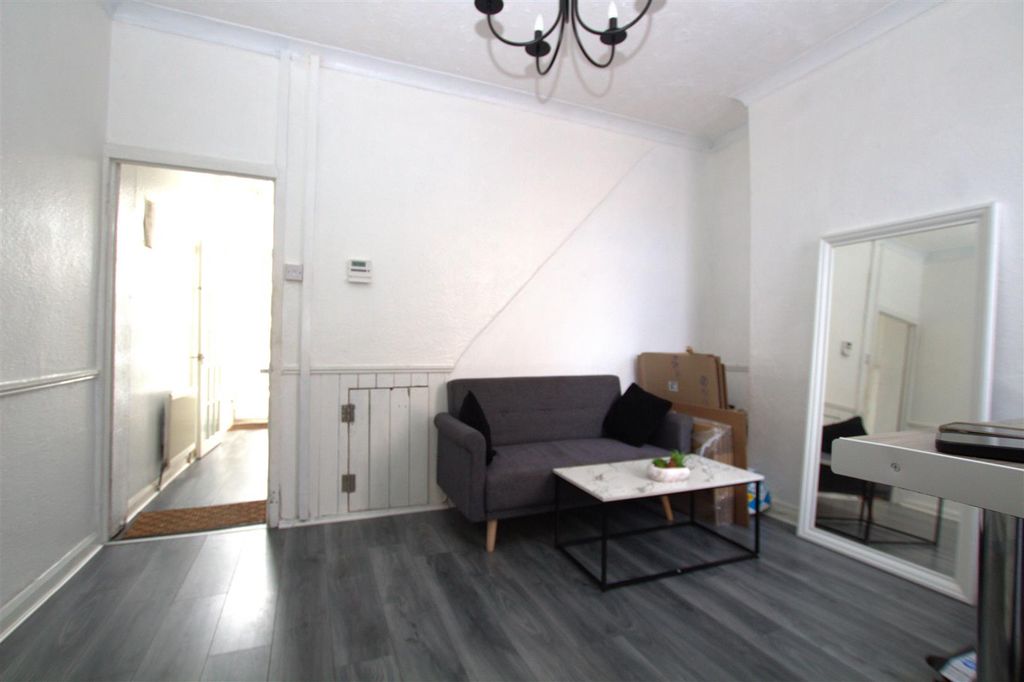 Property photo 3 of 9 Lounge Rear To Front.Jpg