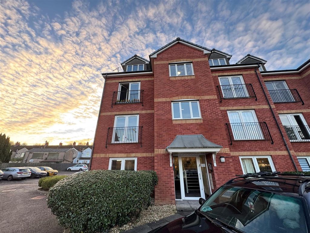 Property photo 1 of 14 2.Jpg