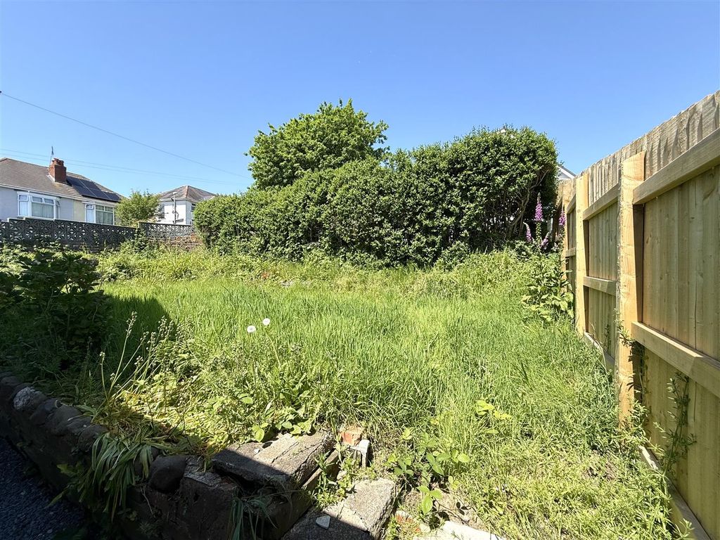 Property photo 2 of 13 External
