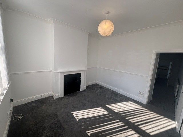 Property photo 1 of 17 Image