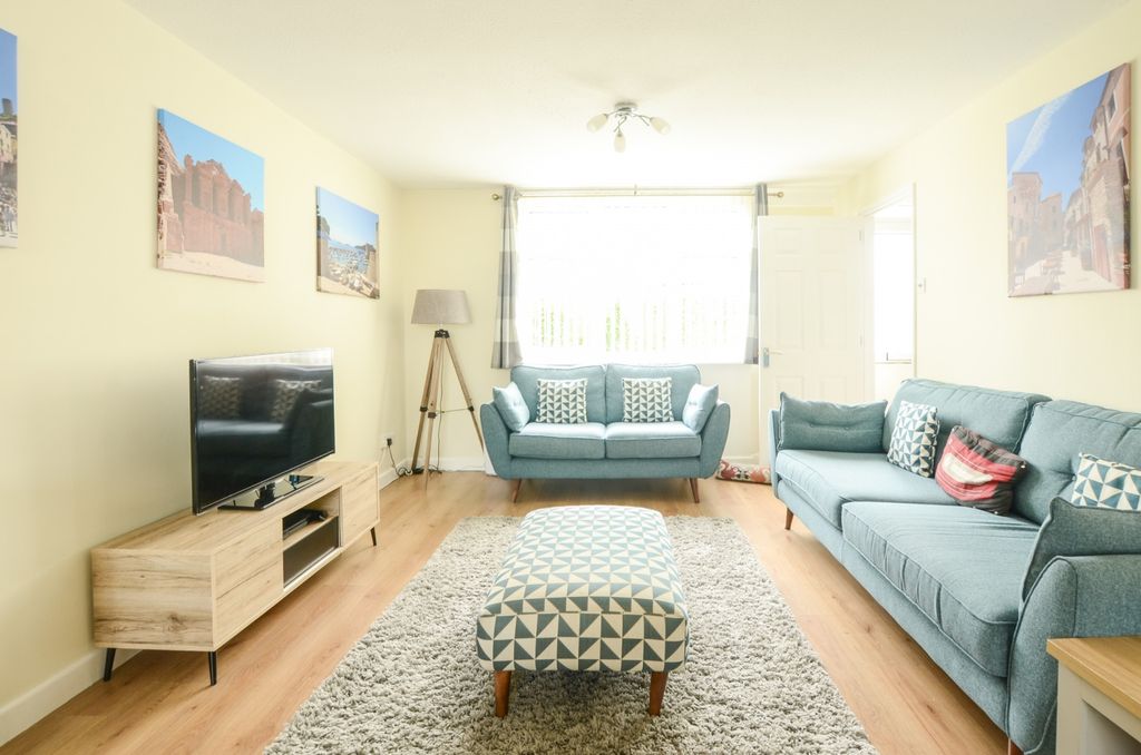 Property photo 3 of 10 12 Flamank Park Tps Bodmin Branch 01208 74182 -12