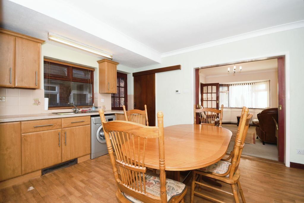 Property photo 3 of 14 Photography