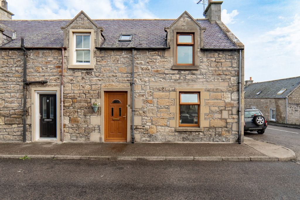 Property photo 1 of 26