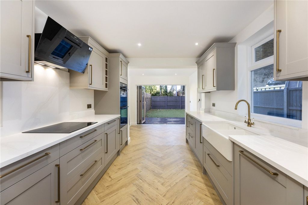 Property photo 3 of 10 Picture No. 03