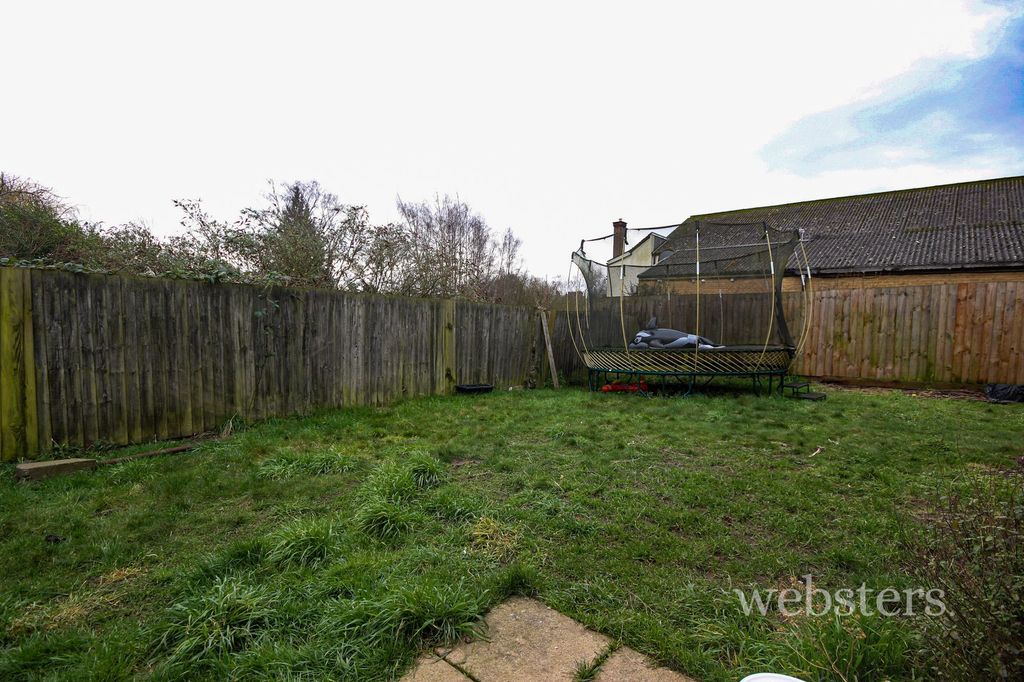 Property photo 3 of 7