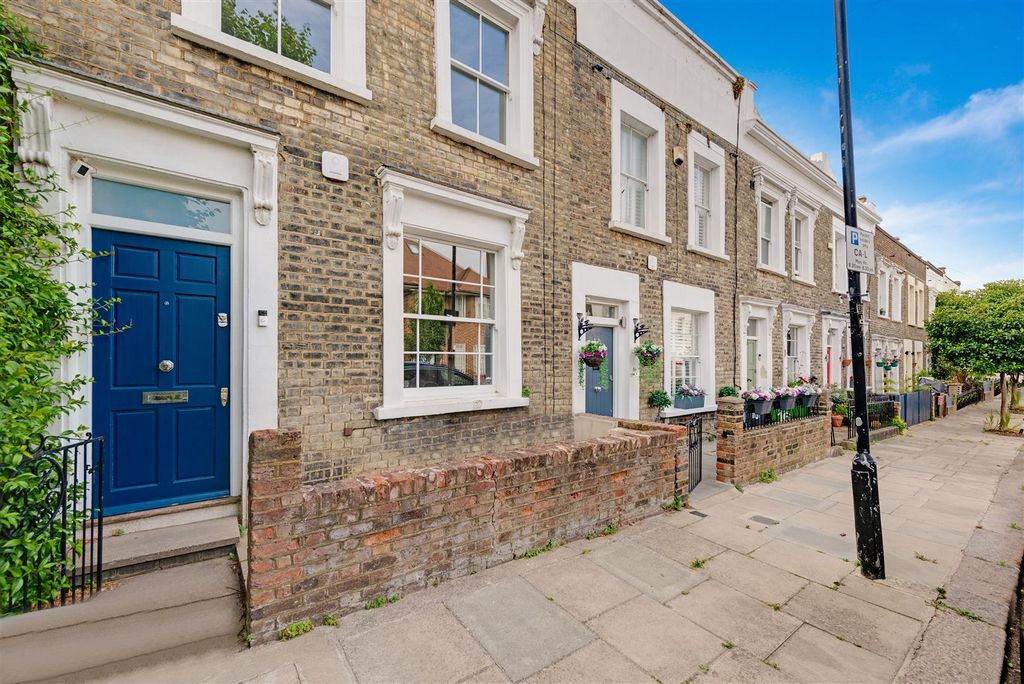 Property photo 1 of 15 54880-Hi-Res (15).Jpg