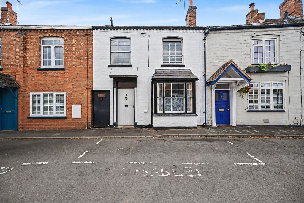 Property photo 1 of 19