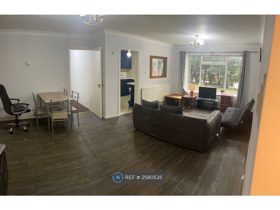 Property photo 3 of 3