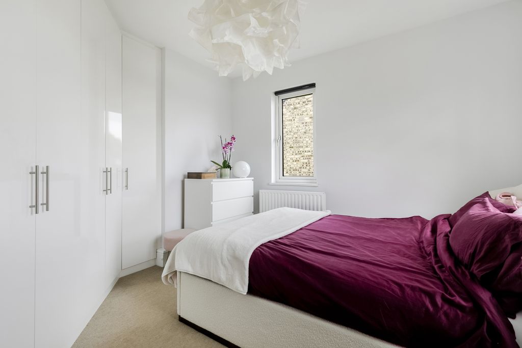 Property photo 3 of 7