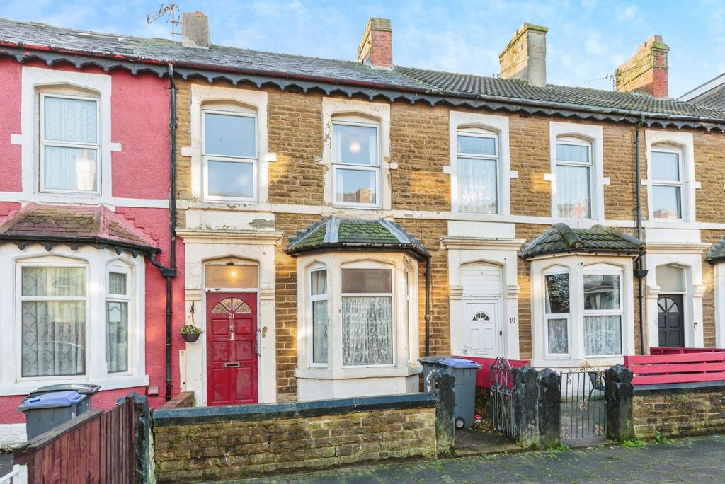 Property photo 1 of 22 Pbox-Img.Jpg