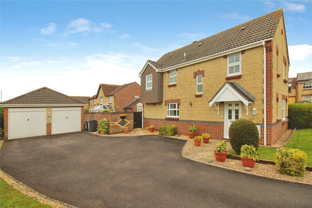 Property photo 1 of 24 Picture No. 04