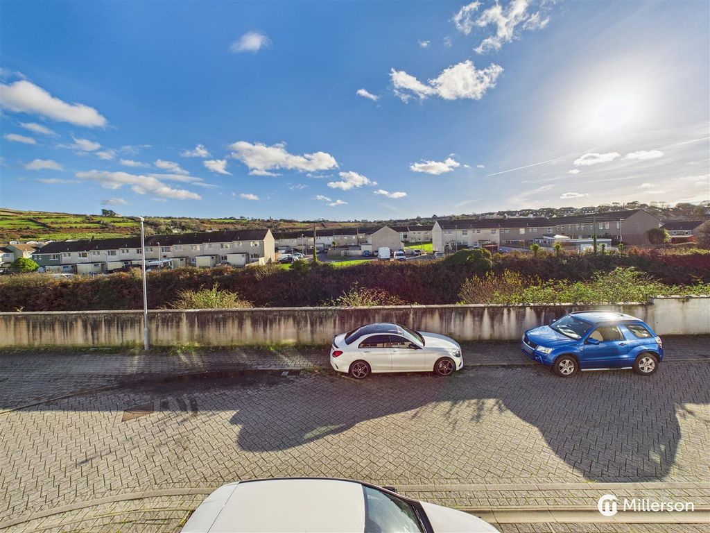 Property photo 2 of 18 Cam05092G0-Pr0128-Still019.Jpg