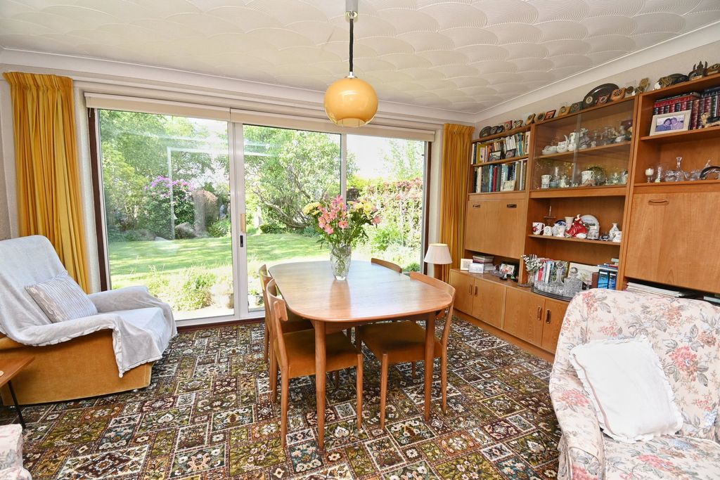 Property photo 3 of 20