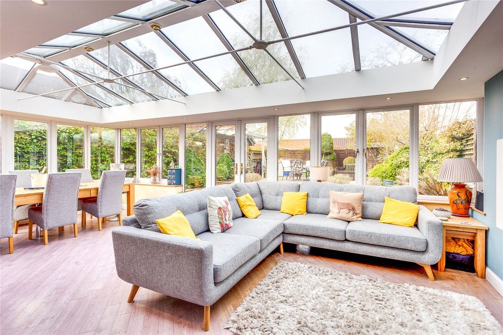 Property photo 2 of 17 Picture No. 20