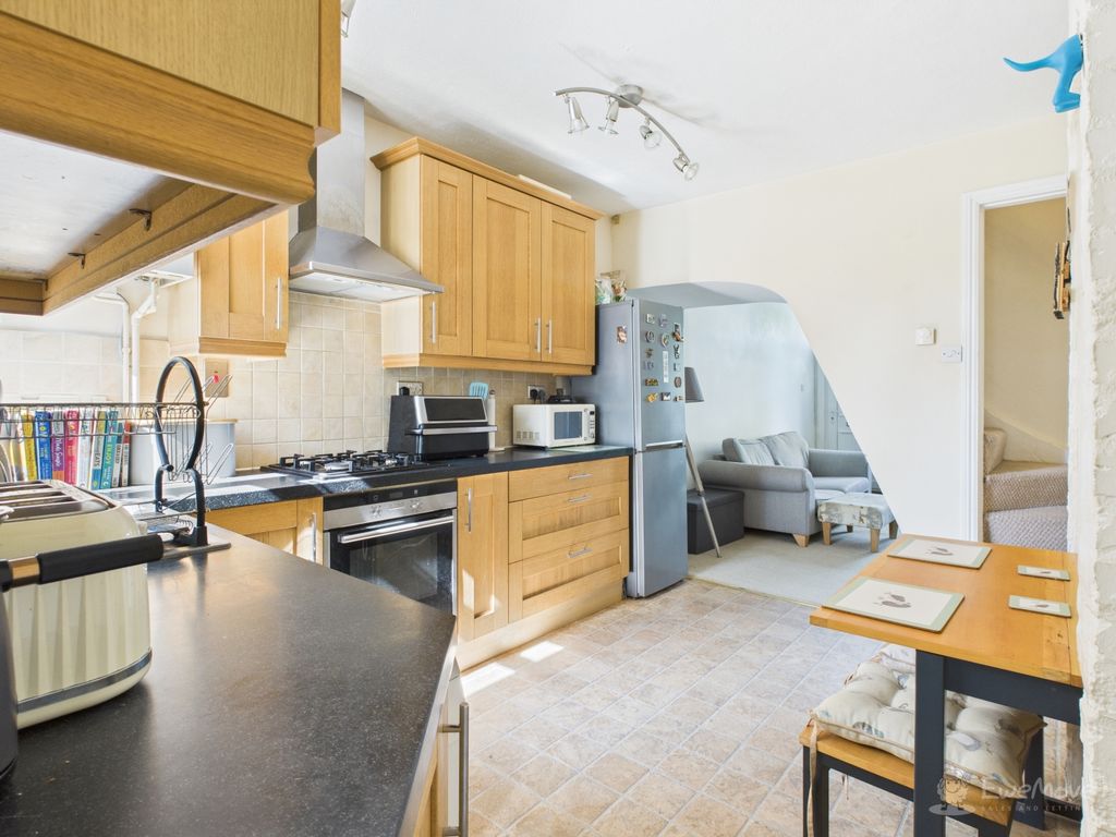 Property photo 3 of 20 Kitchen- Mark Stephens Ewemove Newmarket And Soham